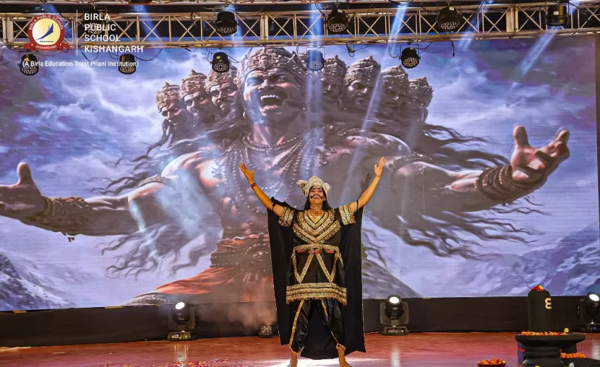 Courage, Conflict & Conscience — Rakt Charitra on Stage
